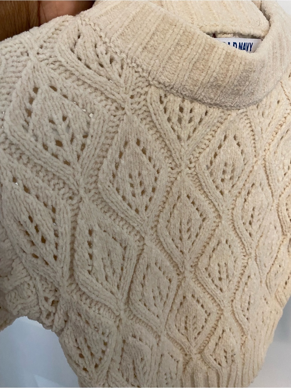 Old Navy Cream Cable Knit Kids Toddler Sweater - Textured Diamond Pattern